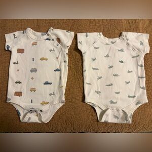 Set of Two Pehr Baby Bodysuits